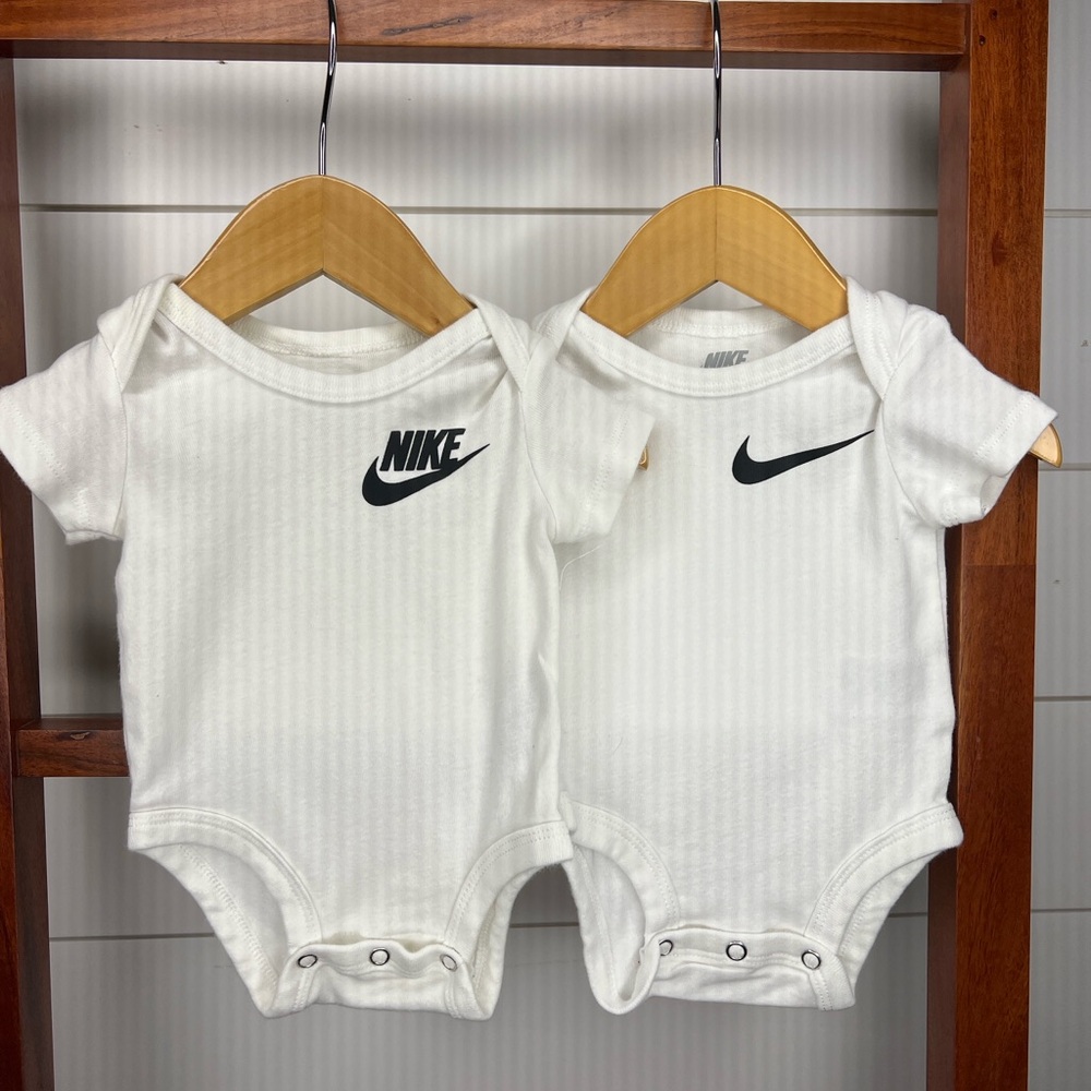 Nike White Baby Bodysuit One Pieces with Logo